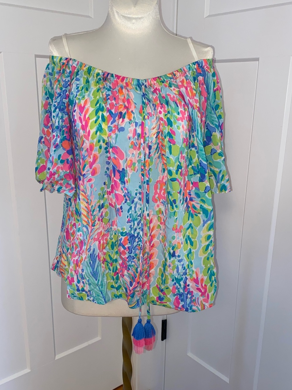 Lilly Pulitzer sain Off-Shoulder Floral Print Women’s Top -‎ Multicolor medium
